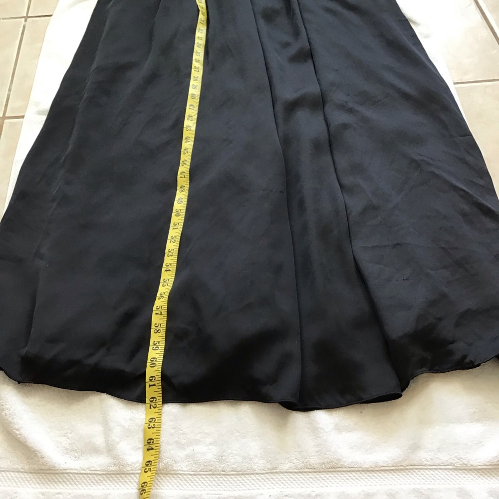 White Vera Wang Women’s Elegant Sofiscicate Black One Shoulder Maxi Dress Size 8 - Picture 14 of 15